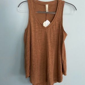 Altar’d state tank- new with tags